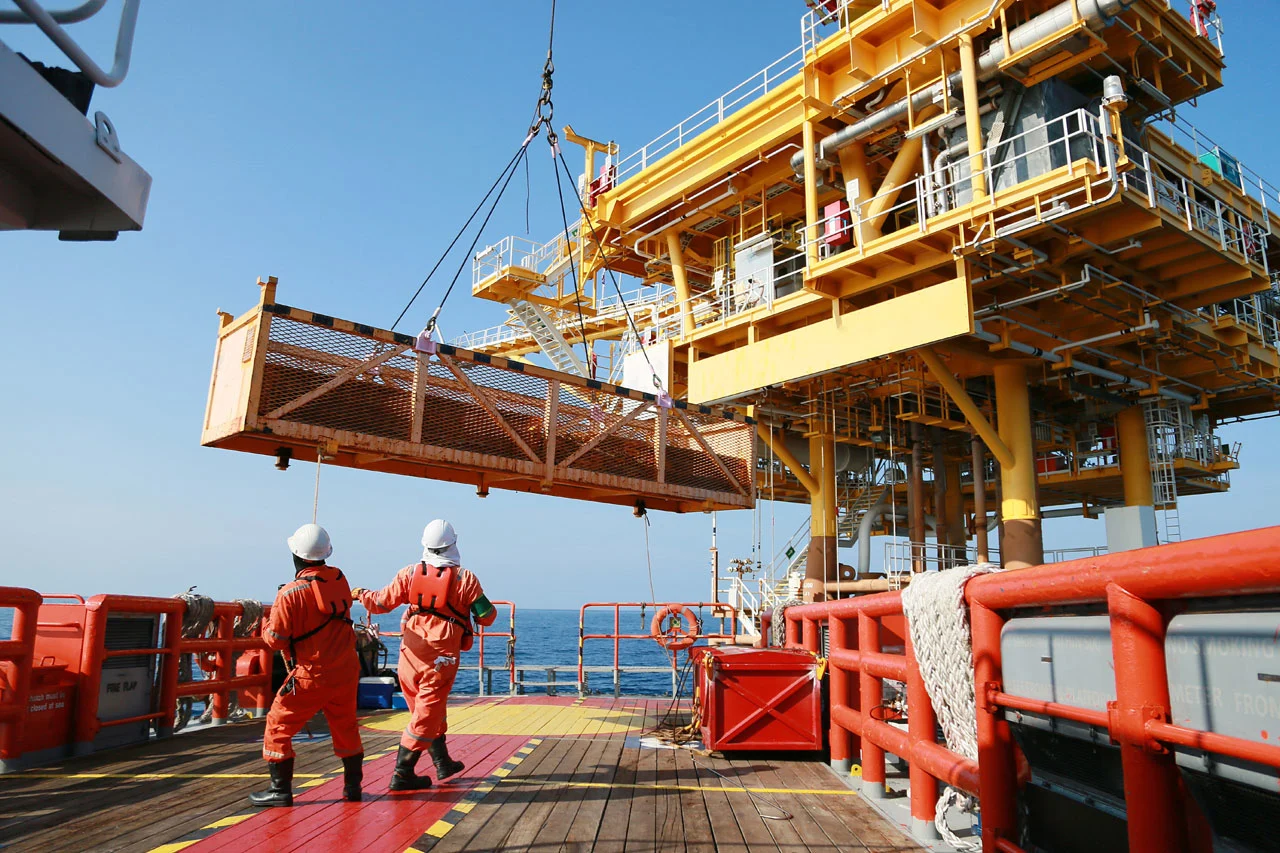 Oil & Gas — Intro Section Image